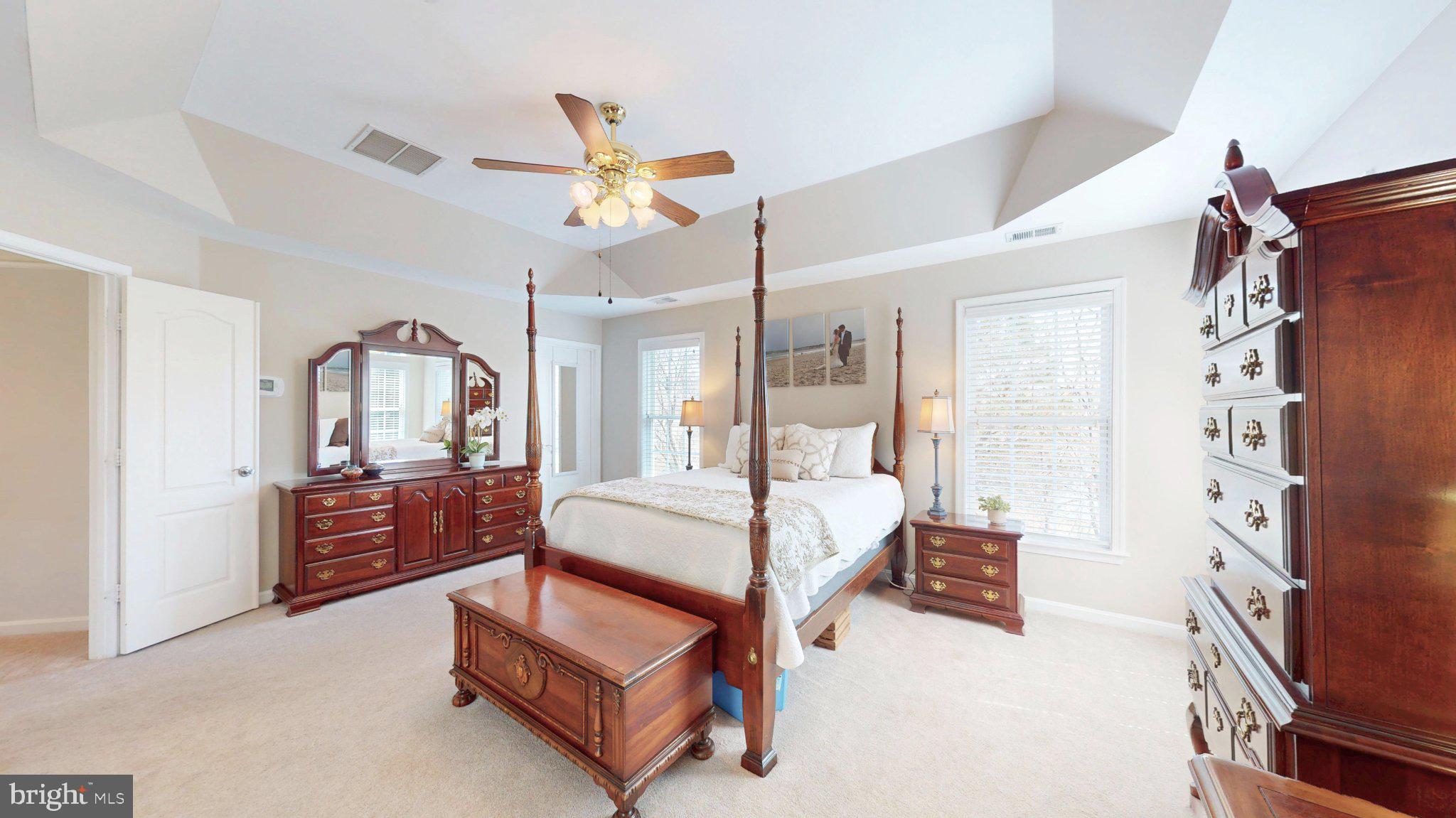 BROADLANDS - Residential