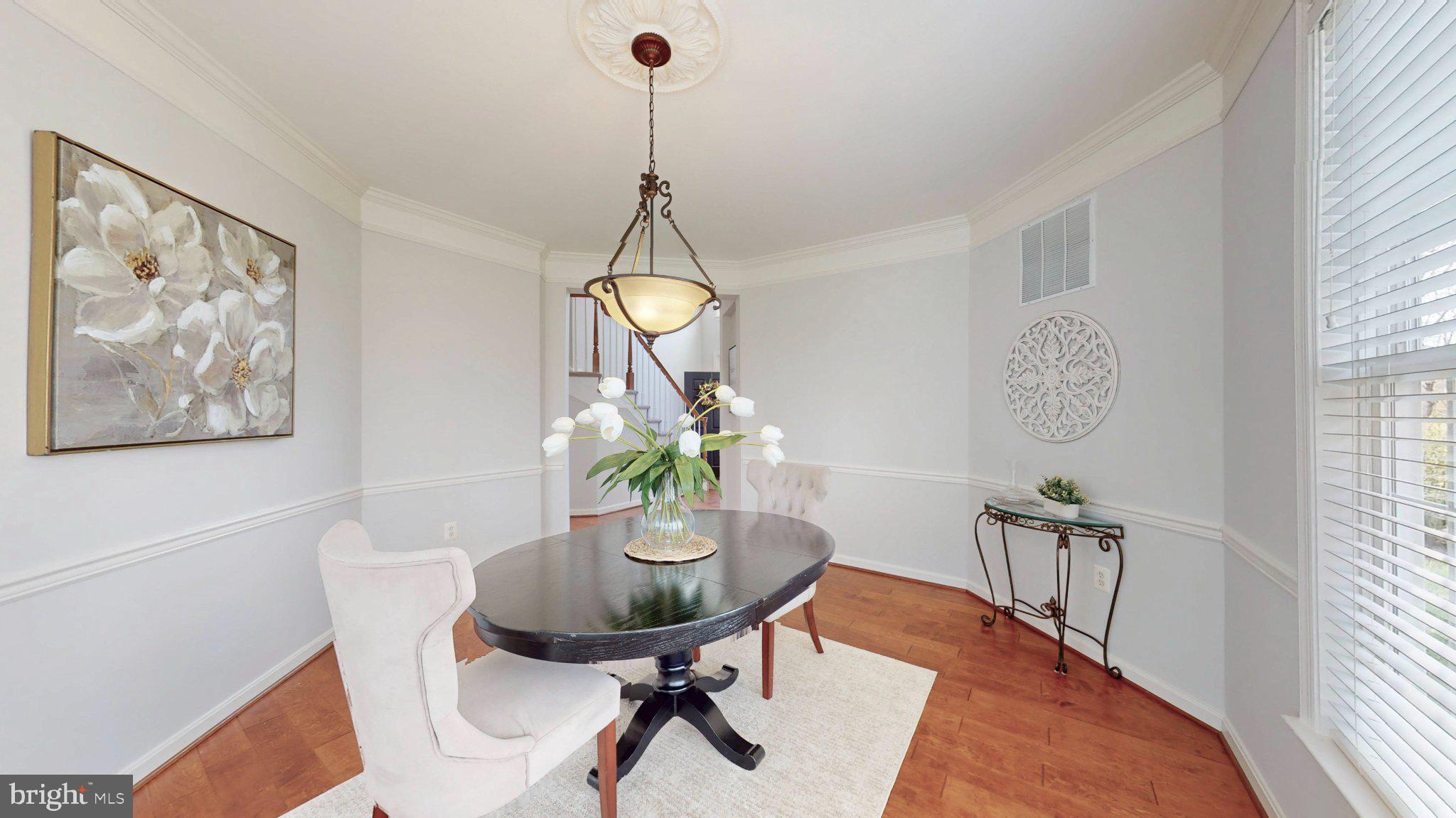 BROADLANDS - Residential