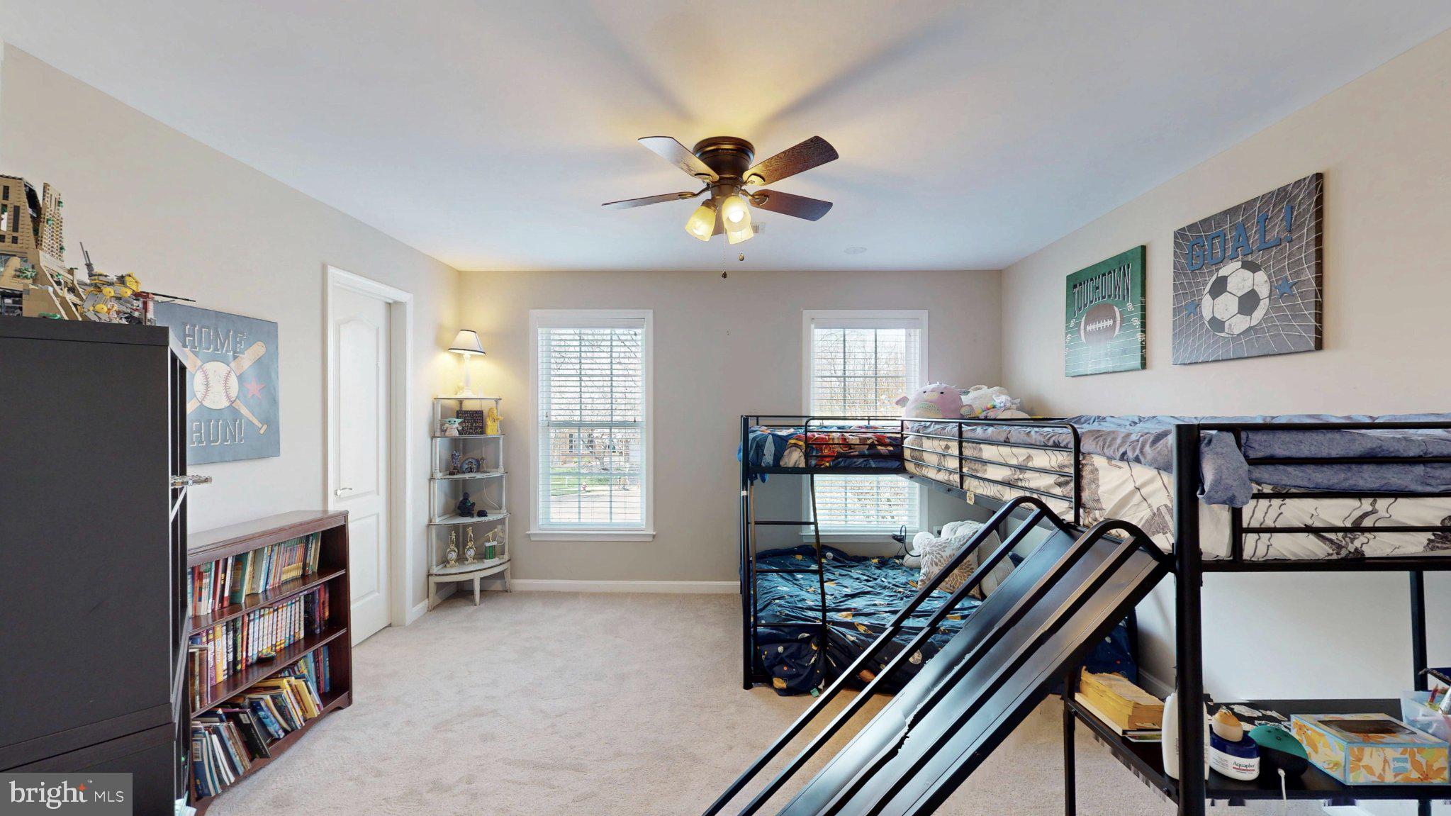 BROADLANDS - Residential