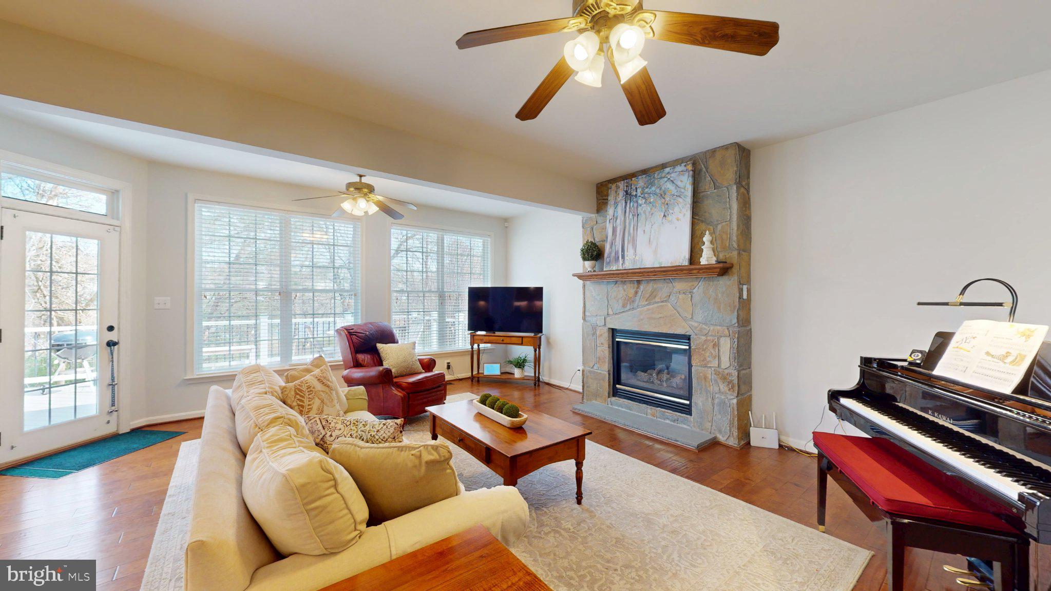 BROADLANDS - Residential