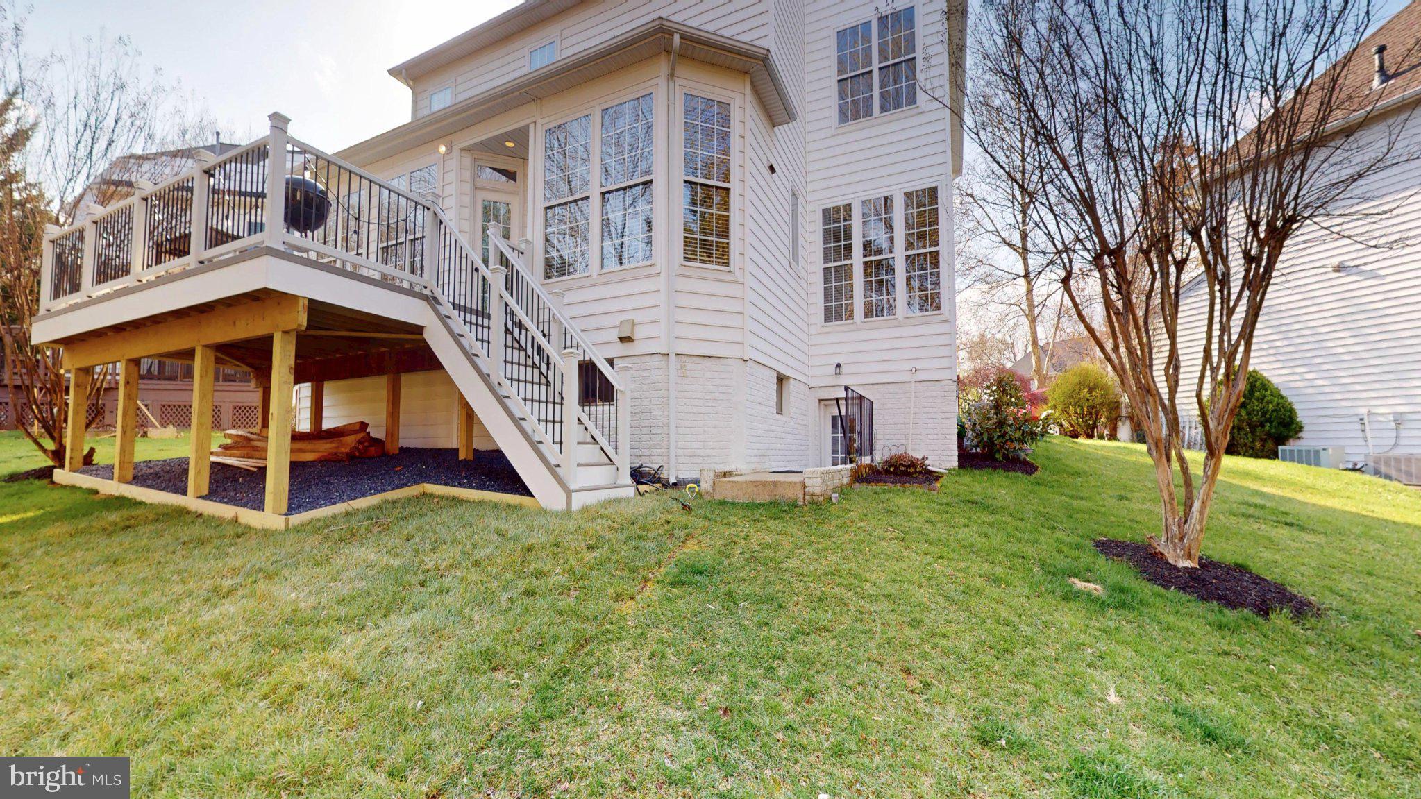 BROADLANDS - Residential