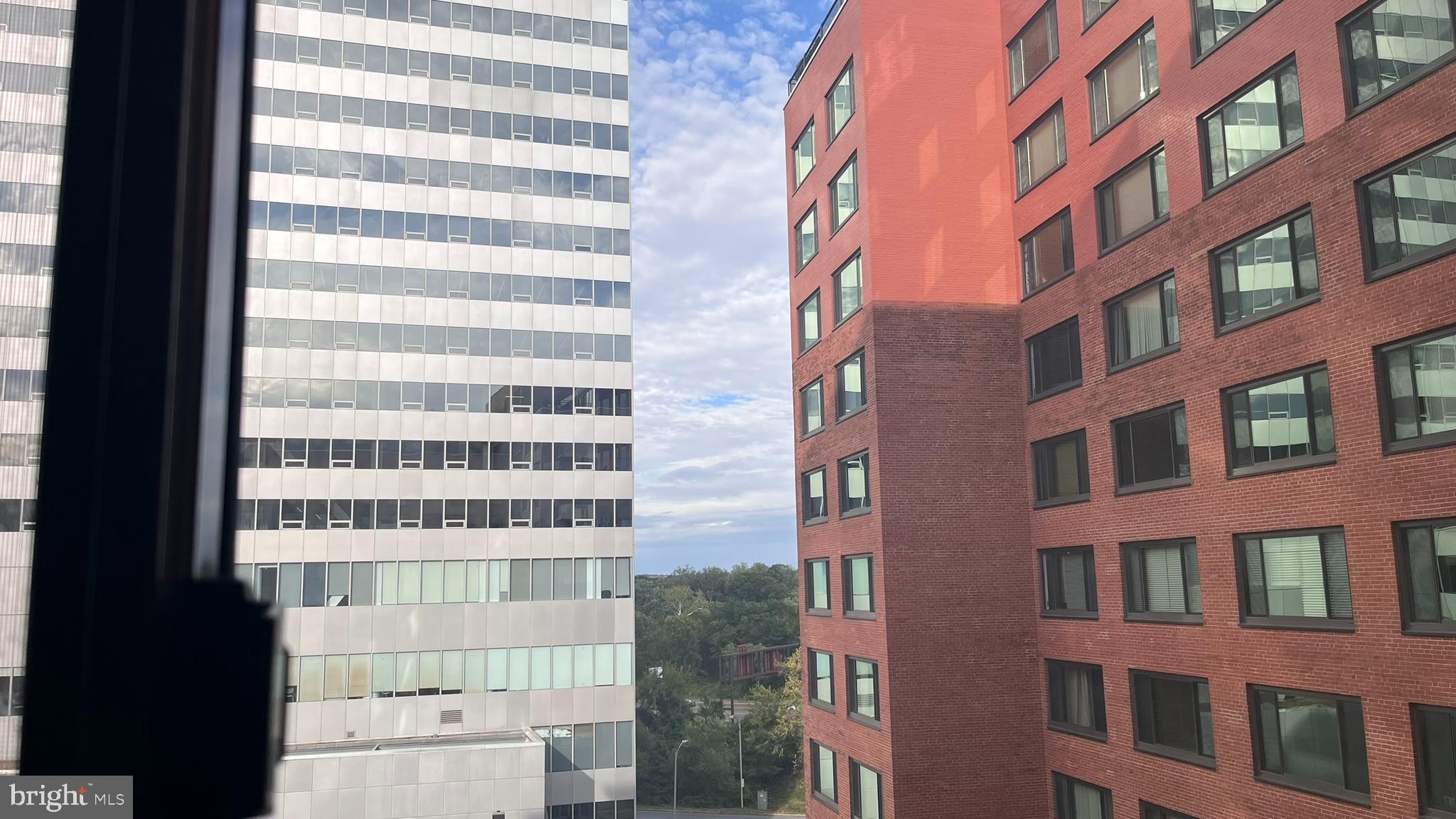 RIVER PLACE - Residential