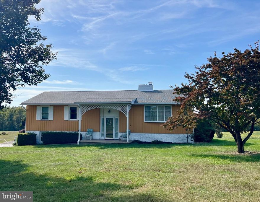 Charming country cottage surrounded by farmland. This three bedroom two bath home has vaulted ceilings, eat in kitchen, main floor laundry and open front porch. Close to the Canal and easy distance to the Interstates.
While the rental sits on a large farm, the tenants only have access to the yard around the house and parking on the paved driveway.
Tenant is responsible for all of the utilities, lawn maintenance and snow removal; service providers include: Antietam broadband, Potomac Edison electric, J&J trash removal and fuel oil from AC&T or M&M Fuels. The owner pays for the landline phone to operate the surveillance system and will provide monthly filter and system monitoring.  The owner also retains a locked storage room in the basement.
No pets are allowed. The property is on well and septic which are rated for no more than 4 to 5 water users.