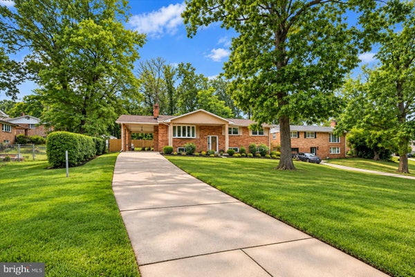 5309 ACORN DR, TEMPLE HILLS, MD 20748 - Image 8ef6bf4f7e32400a4274059912b55fb3/508558387
