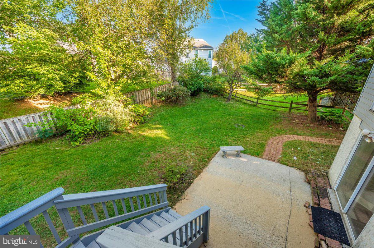 ROBIN MEADOWS - Residential