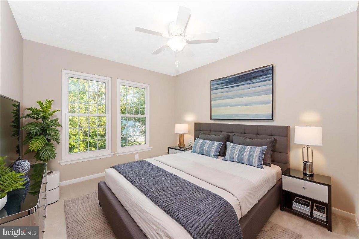 ROBIN MEADOWS - Residential