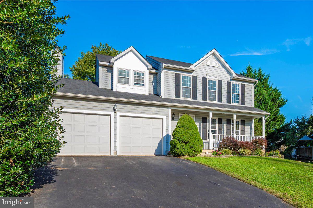 ROBIN MEADOWS - Residential