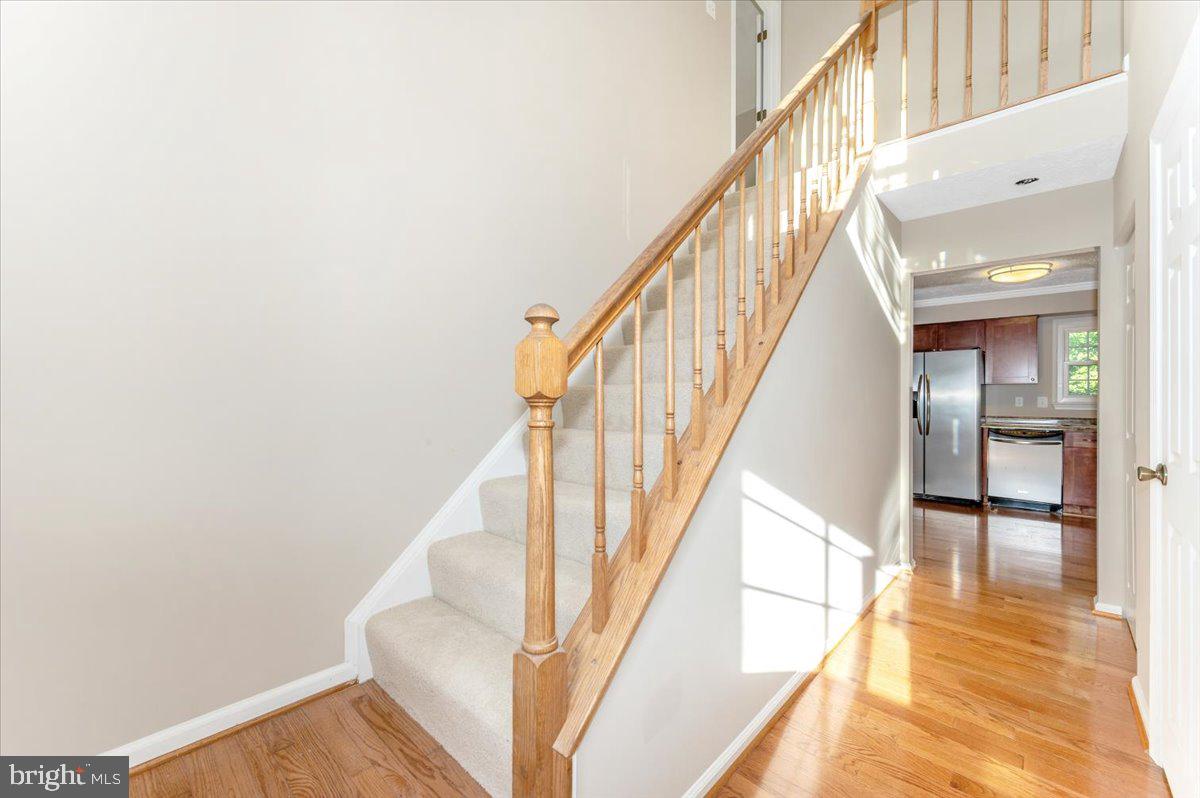 ROBIN MEADOWS - Residential