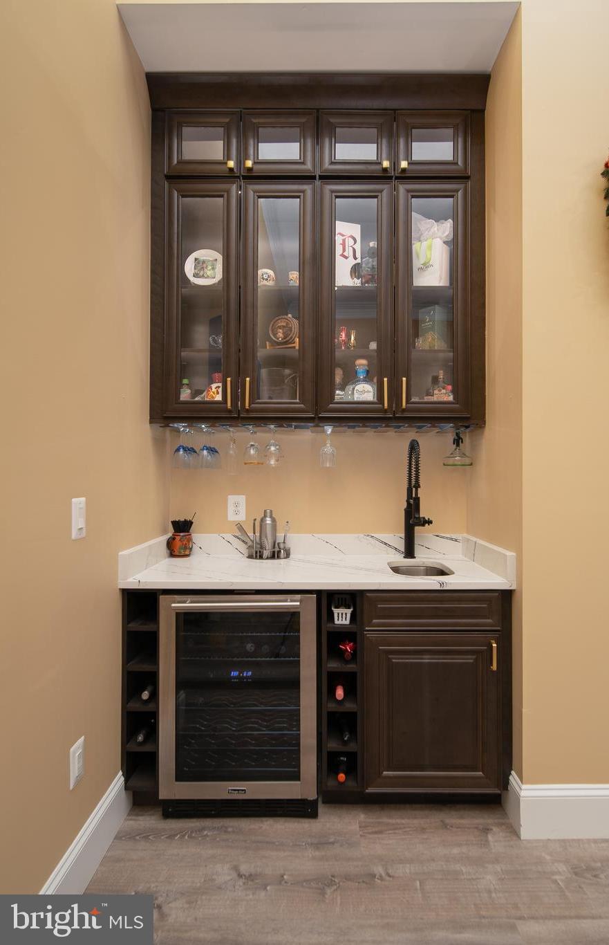 WATERSIDE RESERVE - Residential