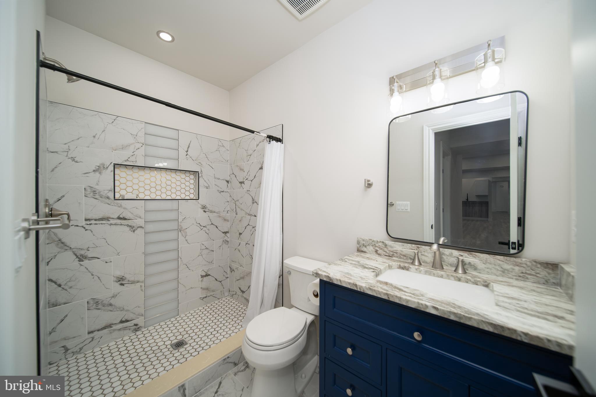 WATERSIDE RESERVE - Residential