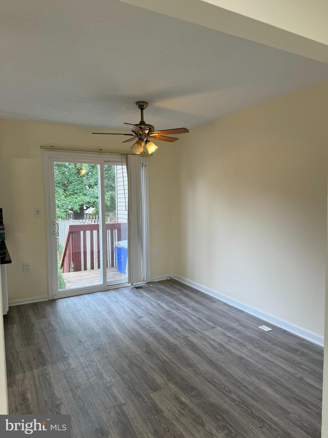 THE COLONY - Residential Lease
