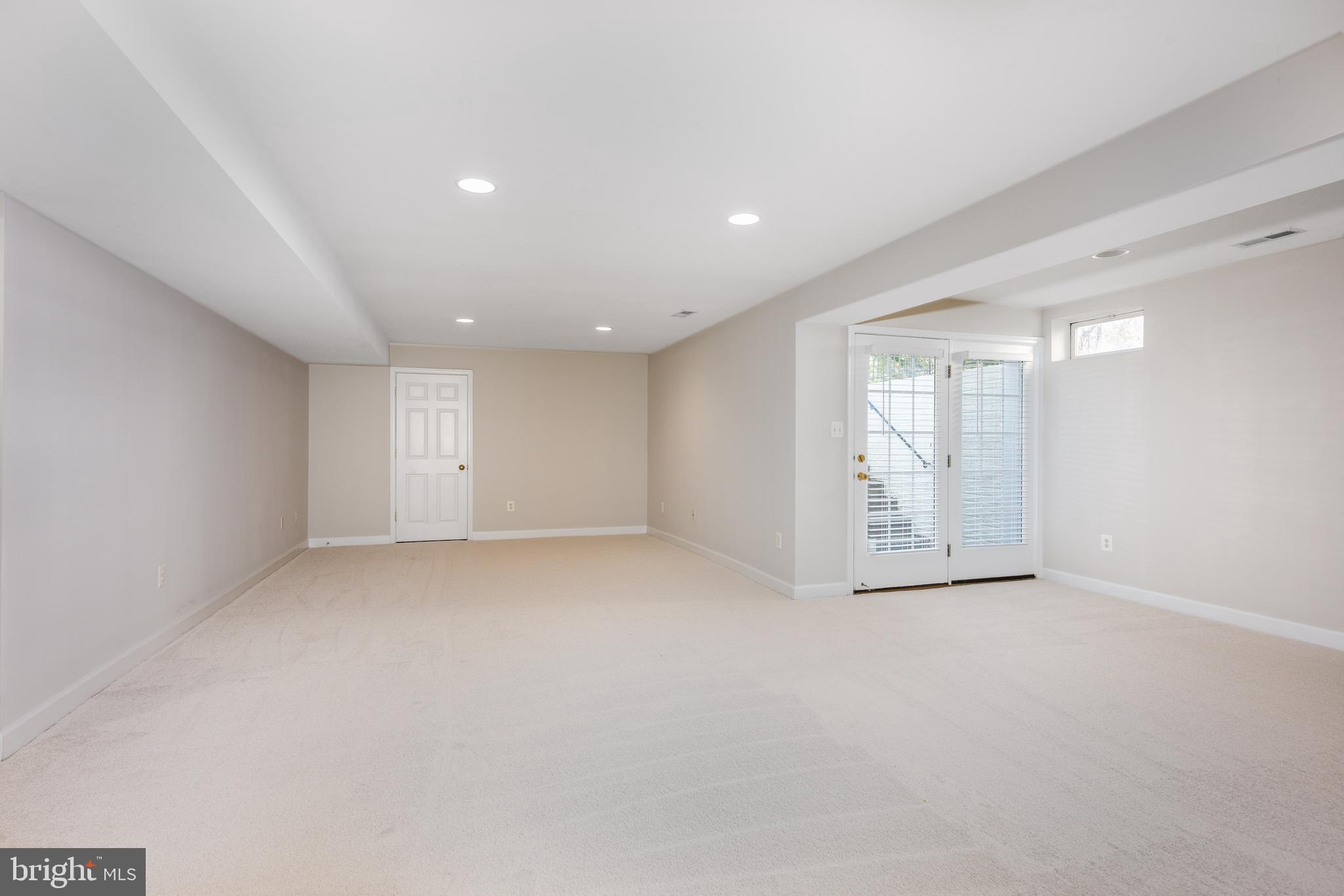 SHIPLEYS RETREAT - Residential