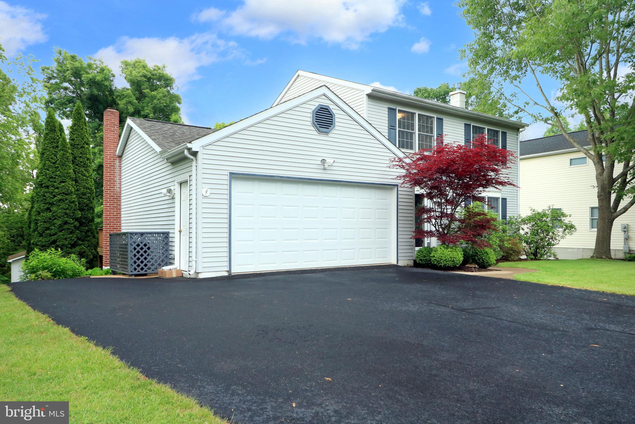 RIDGEMONT - Residential