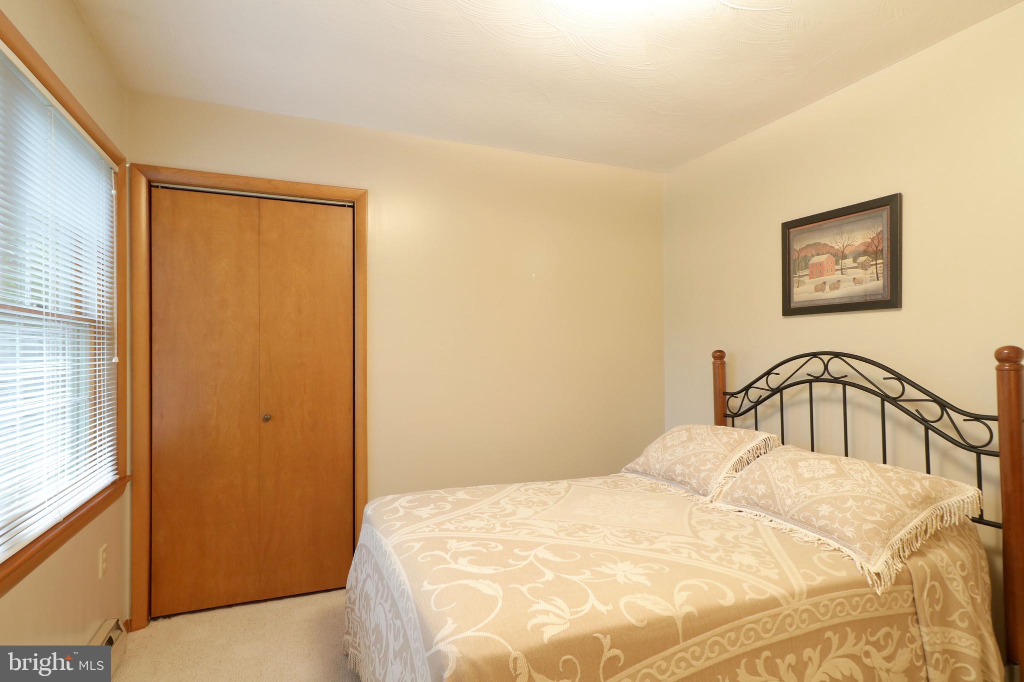 RIDGEMONT - Residential