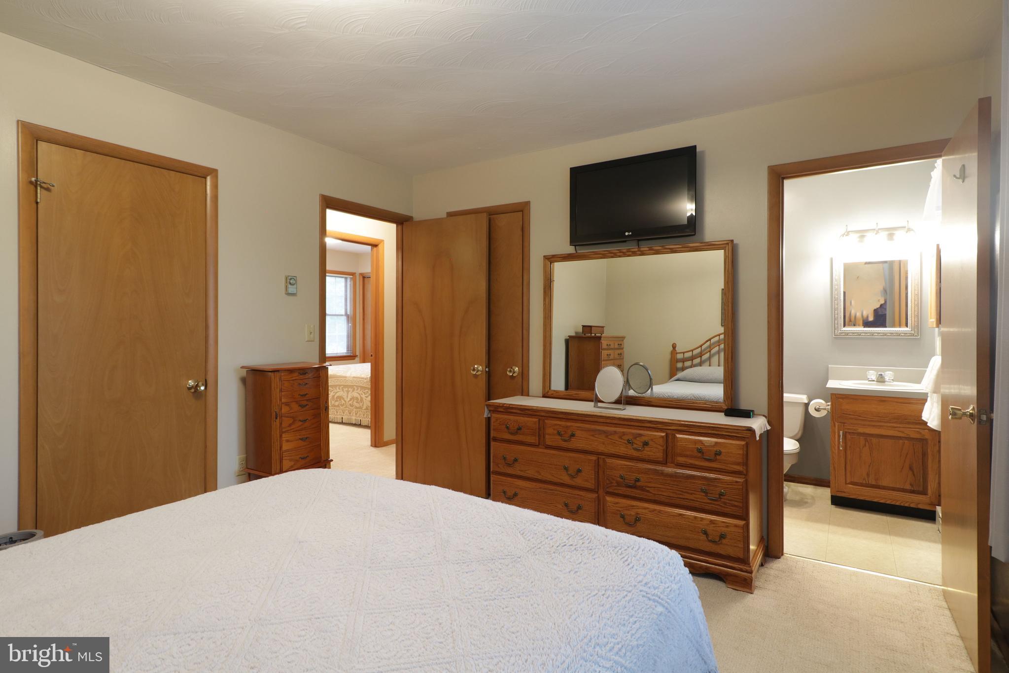 RIDGEMONT - Residential