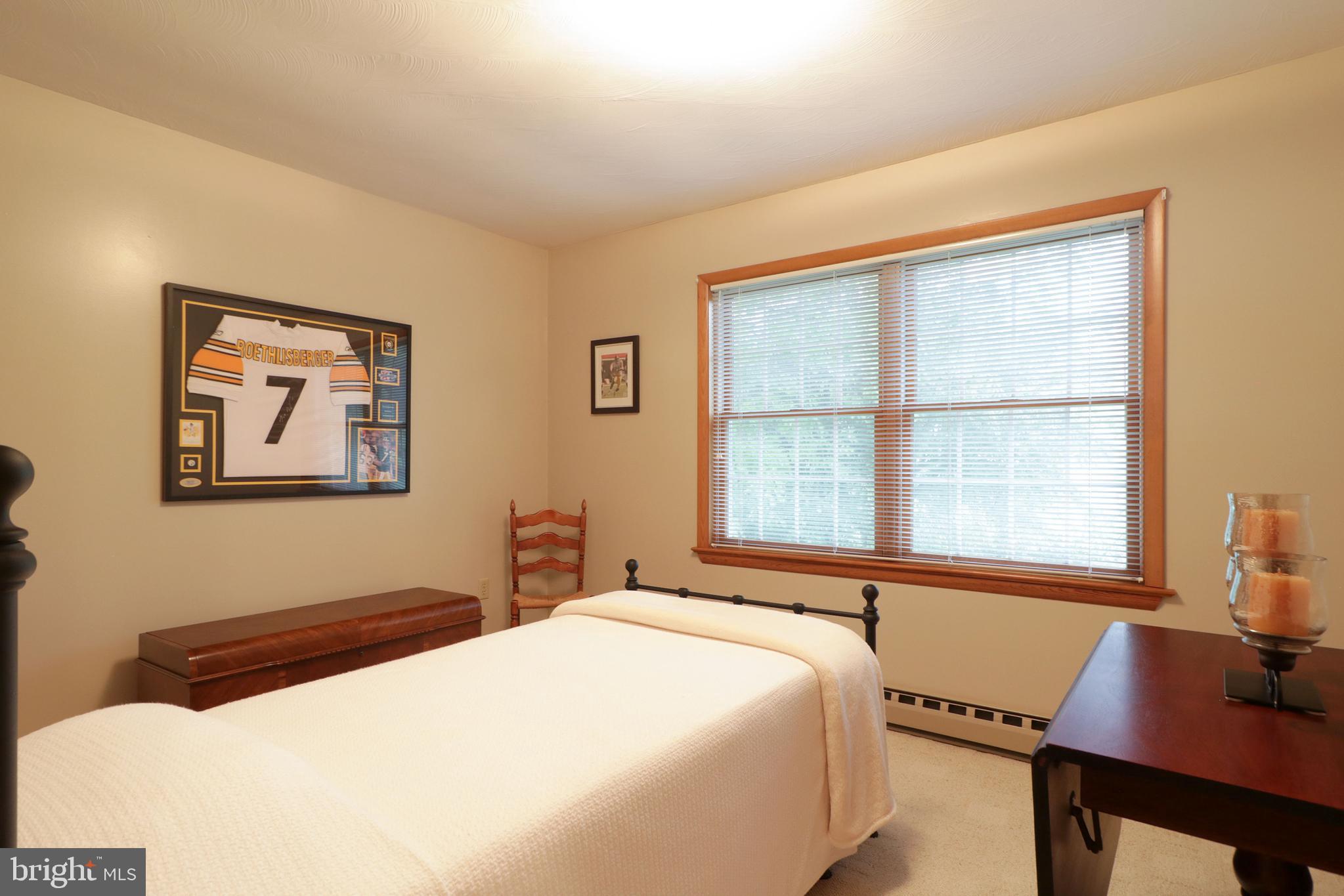 RIDGEMONT - Residential