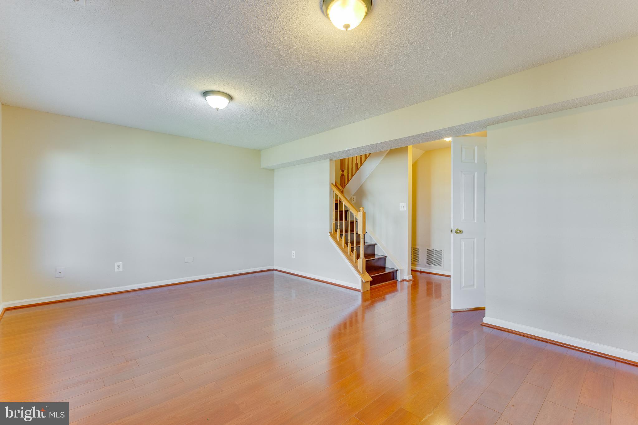 OLD BRIDGE ESTATES - Residential