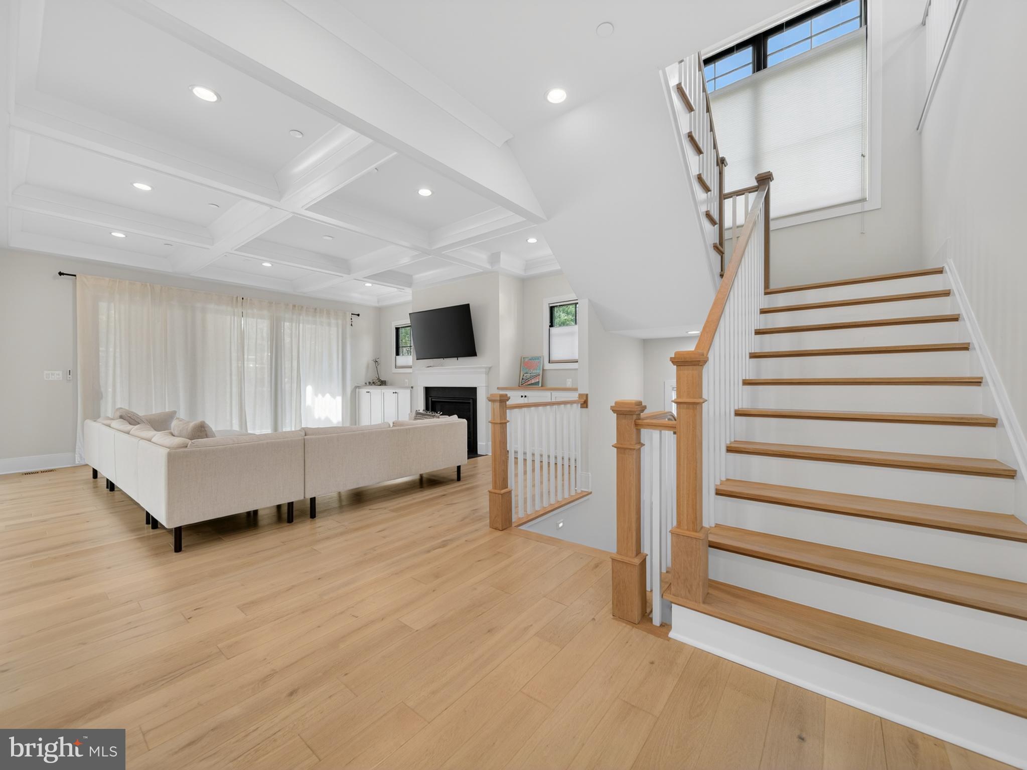 OAKWOOD KNOLLS - Residential