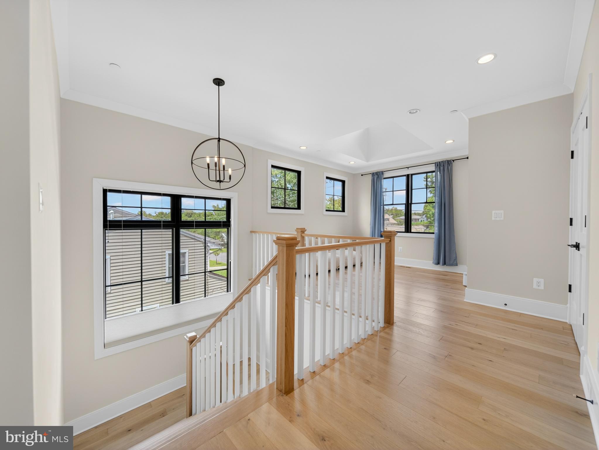 OAKWOOD KNOLLS - Residential