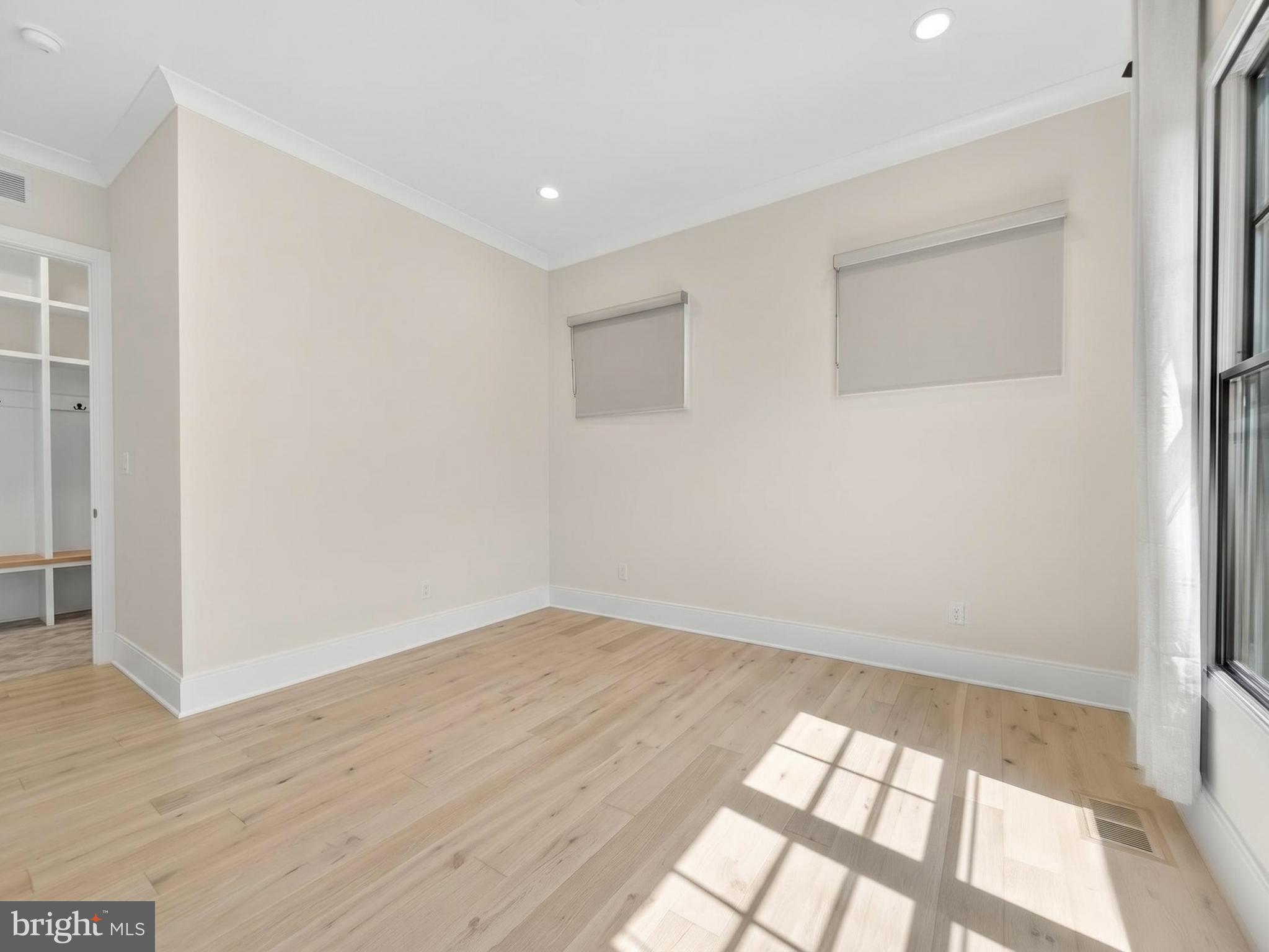 OAKWOOD KNOLLS - Residential