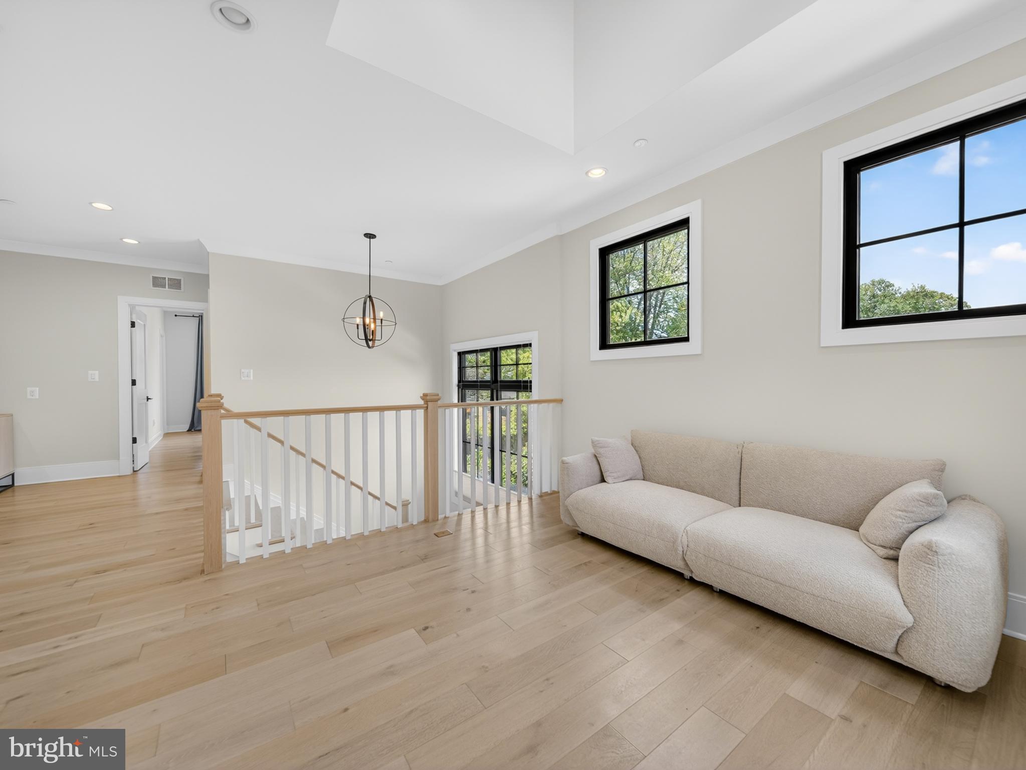 OAKWOOD KNOLLS - Residential