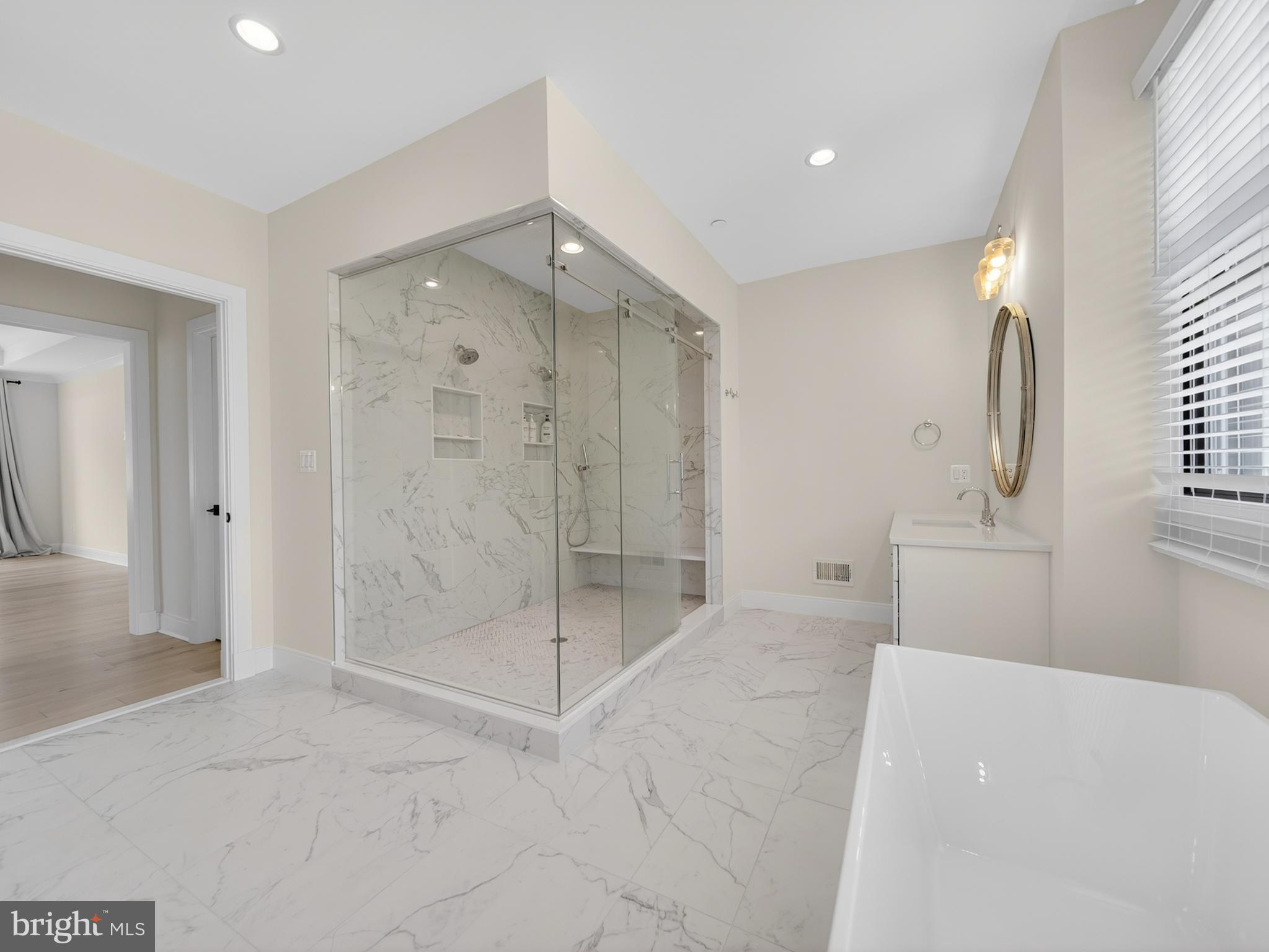 OAKWOOD KNOLLS - Residential