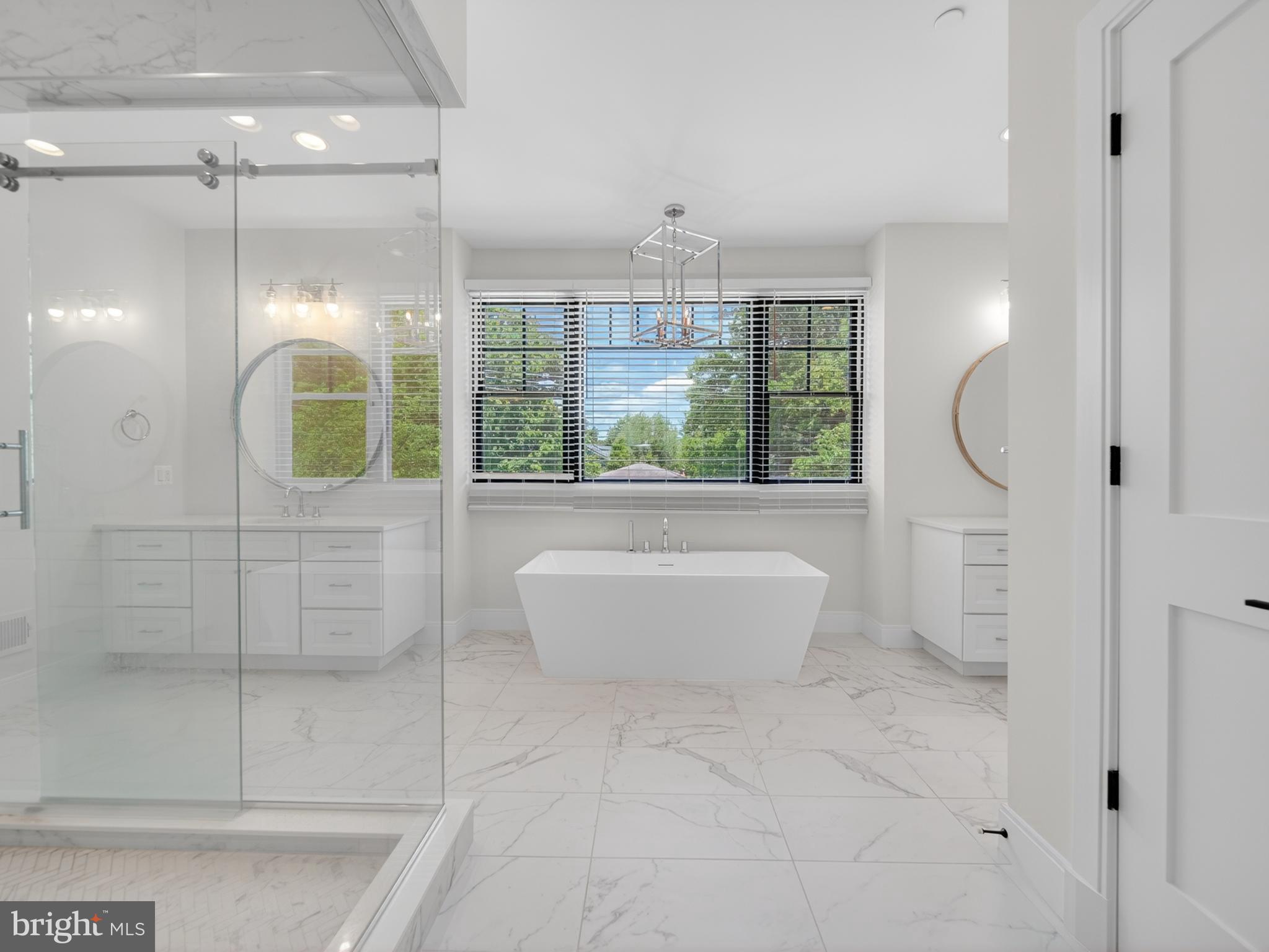 OAKWOOD KNOLLS - Residential