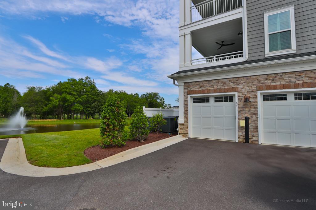 FOUR SEASONS AT KENT ISLAND - Residential