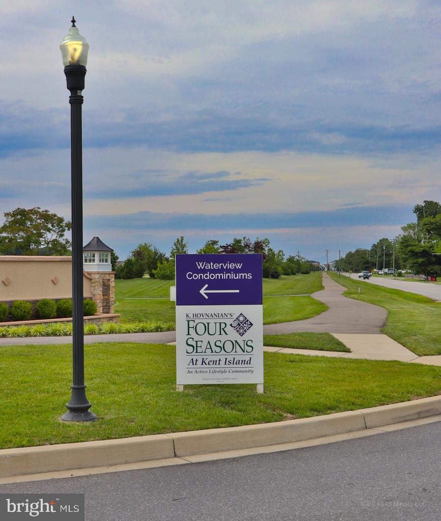 FOUR SEASONS AT KENT ISLAND - Residential