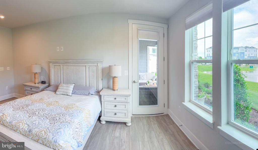 FOUR SEASONS AT KENT ISLAND - Residential