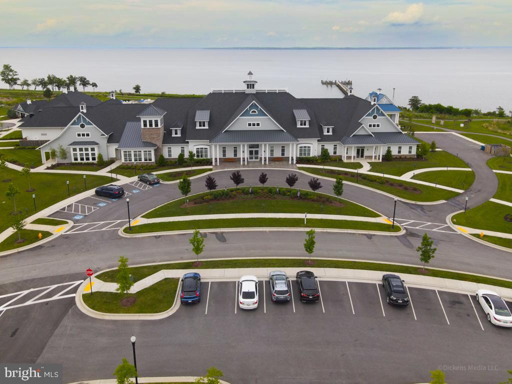 FOUR SEASONS AT KENT ISLAND - Residential