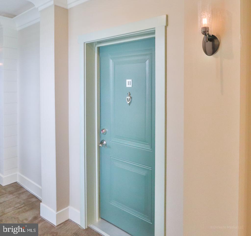 FOUR SEASONS AT KENT ISLAND - Residential