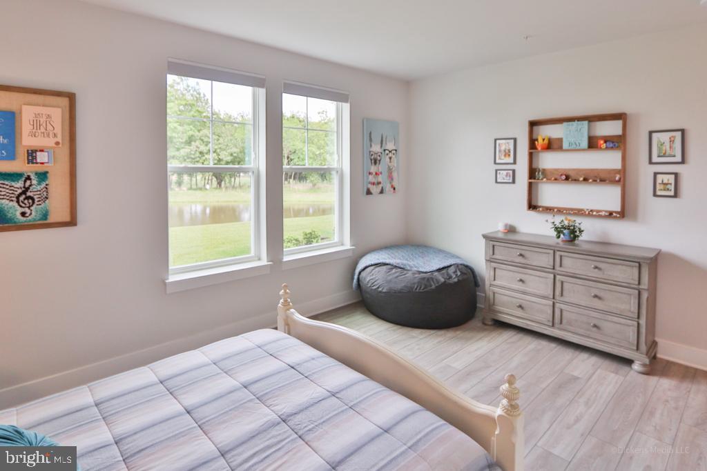 FOUR SEASONS AT KENT ISLAND - Residential