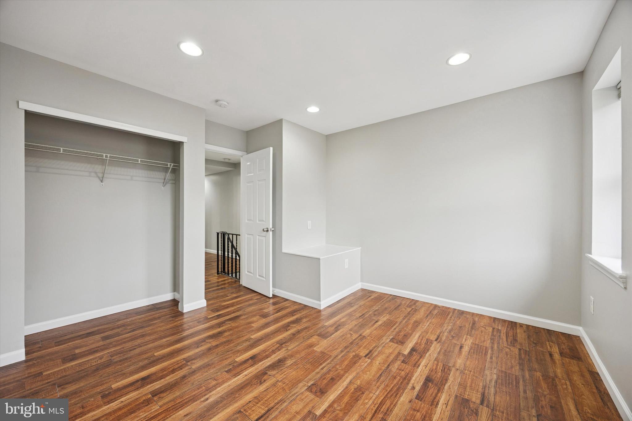 MANTUA - Residential