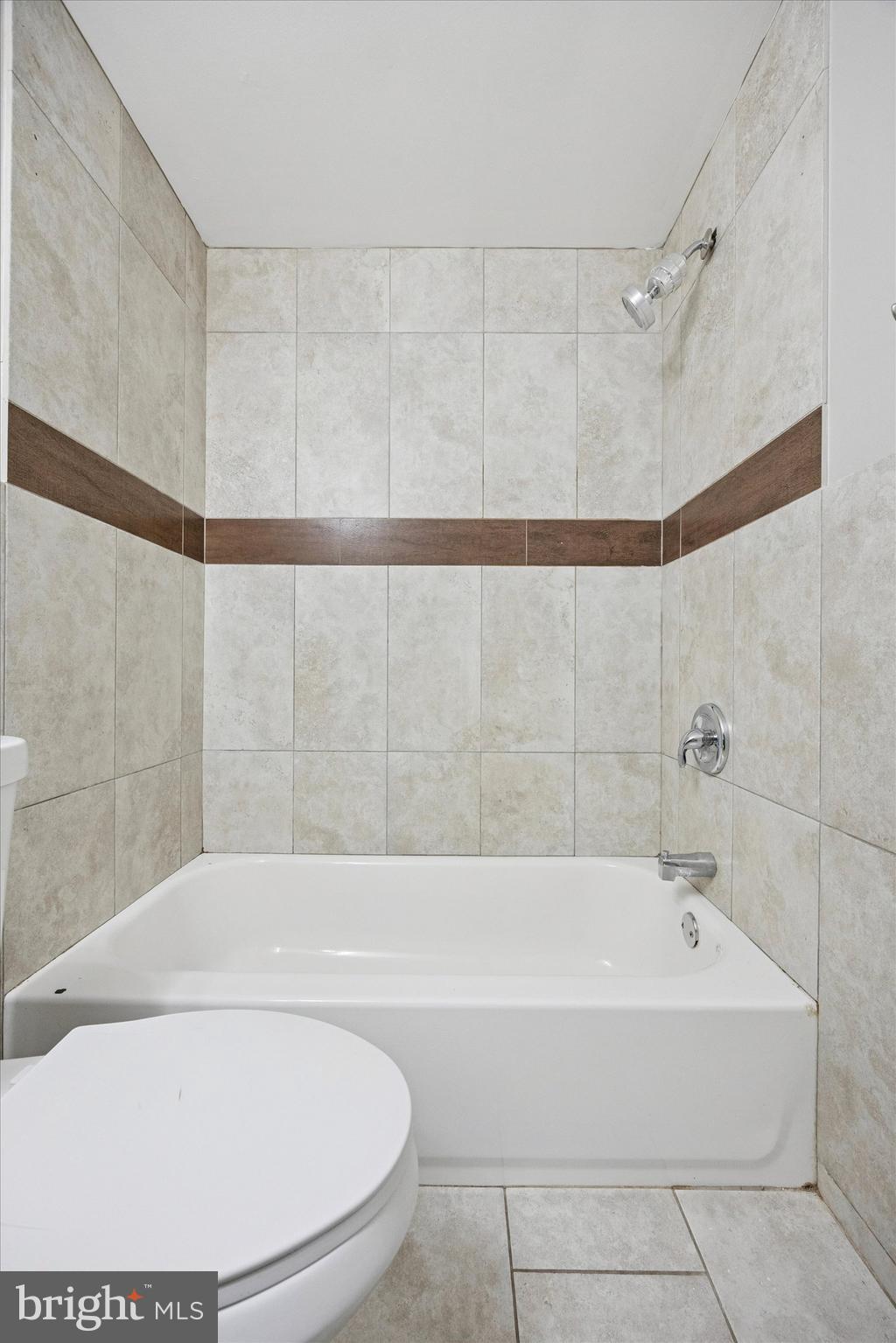 MANTUA - Residential