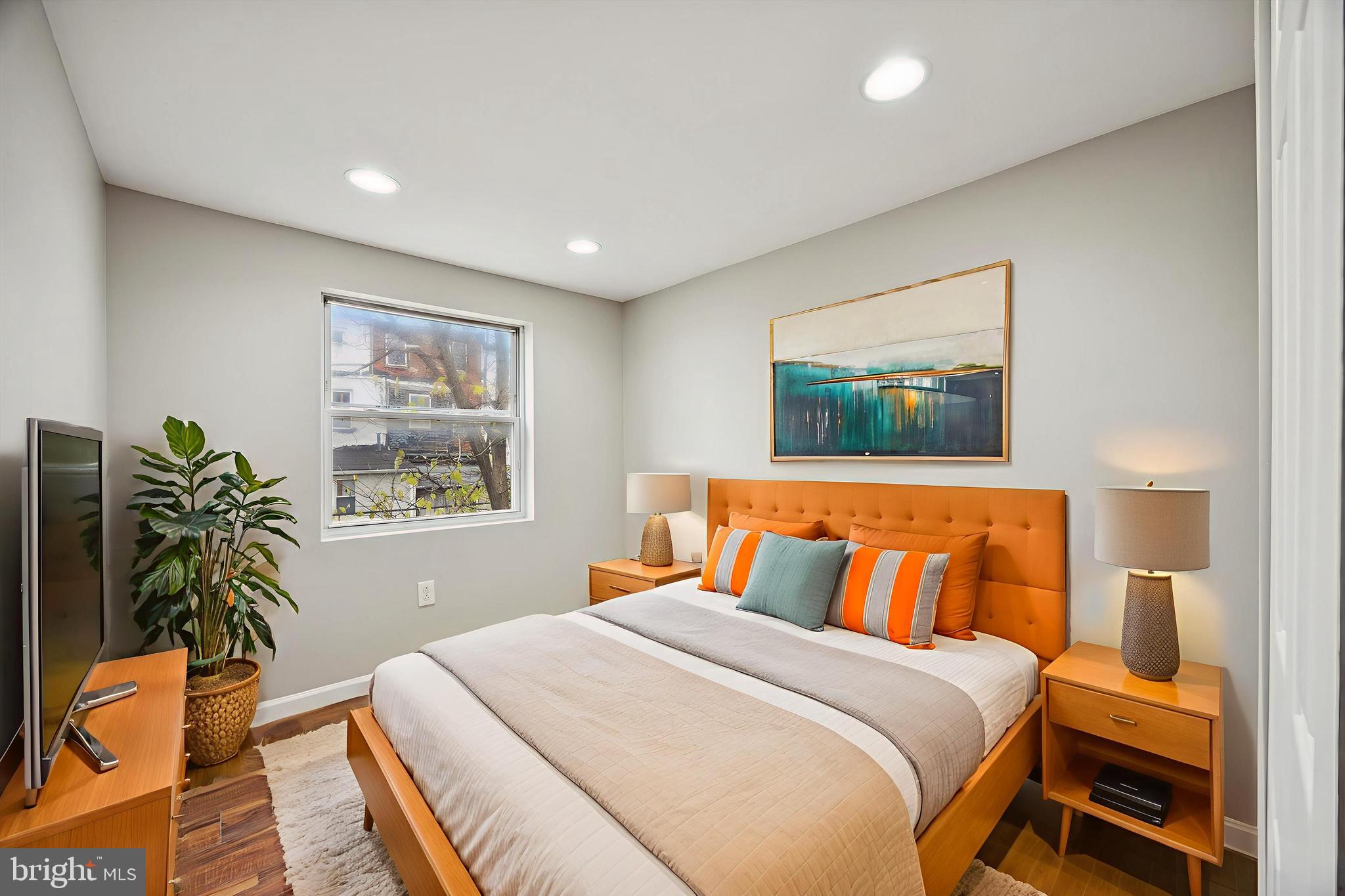 MANTUA - Residential