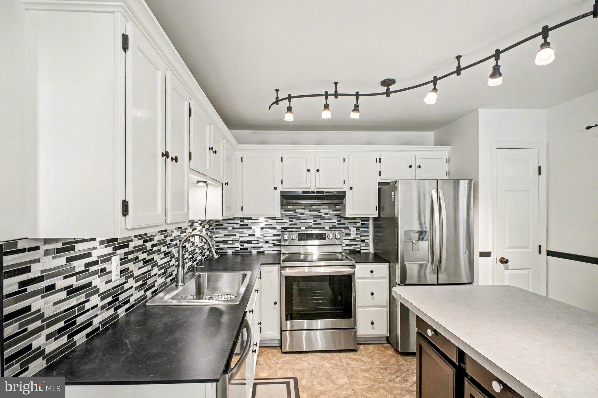 HEATHER HILLS/BRIGHTFLD - Residential