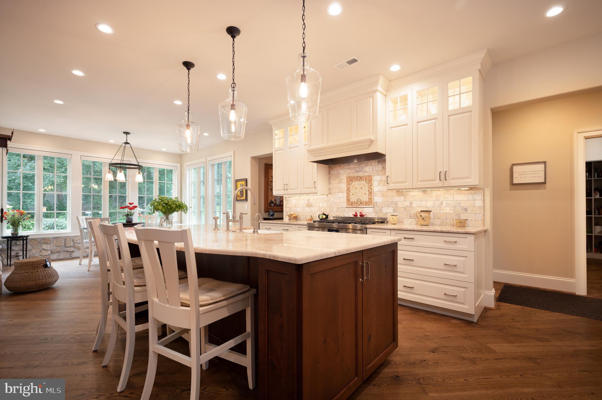 WAGONERS ROW - Residential