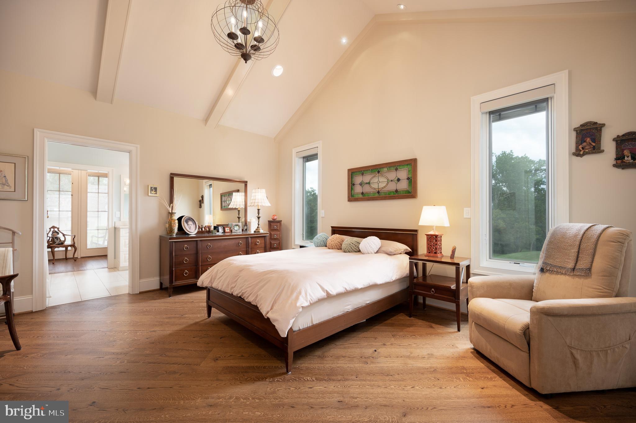 WAGONERS ROW - Residential