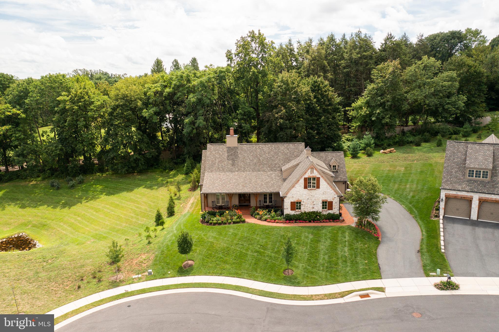 WAGONERS ROW - Residential