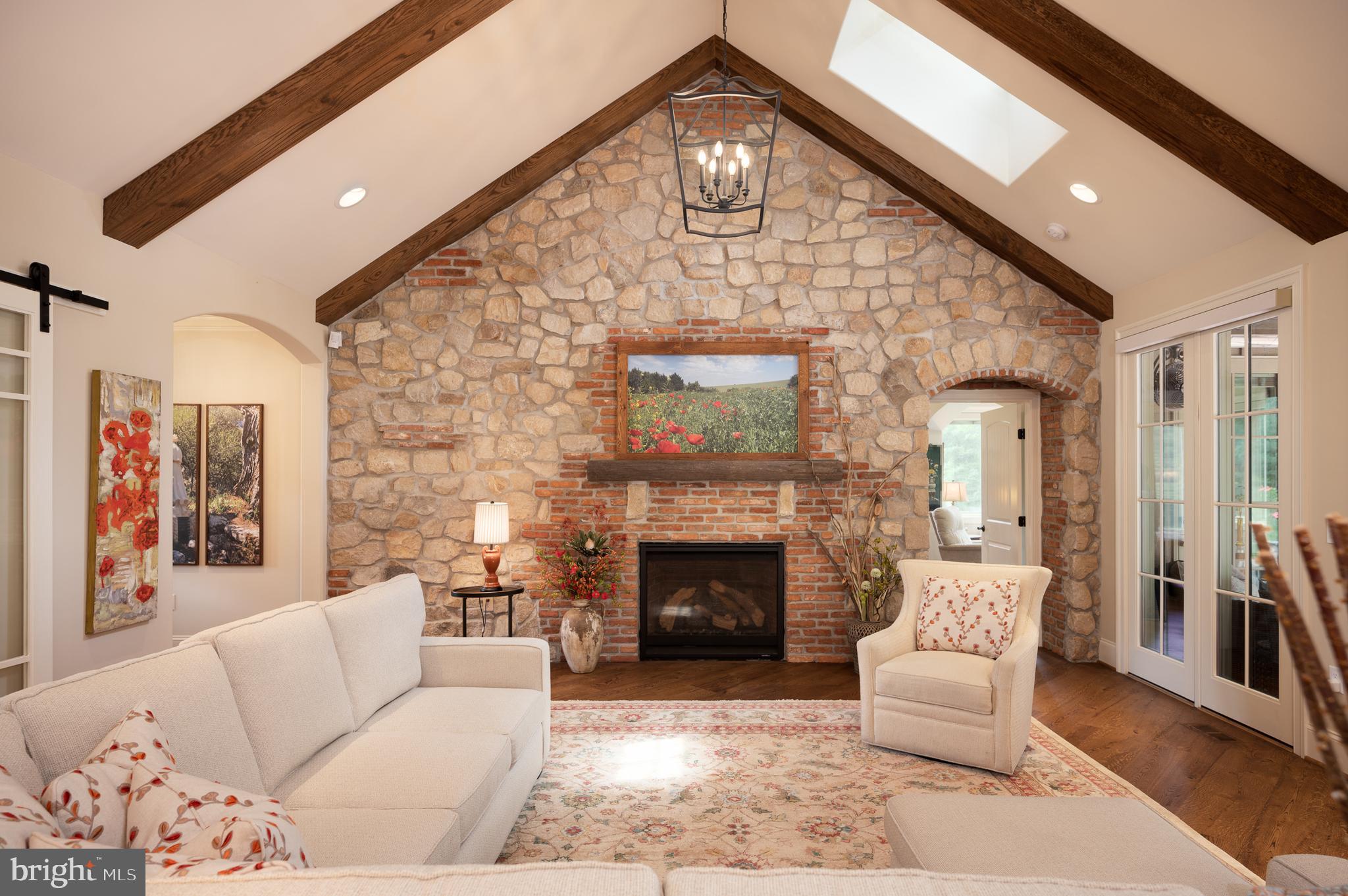 WAGONERS ROW - Residential