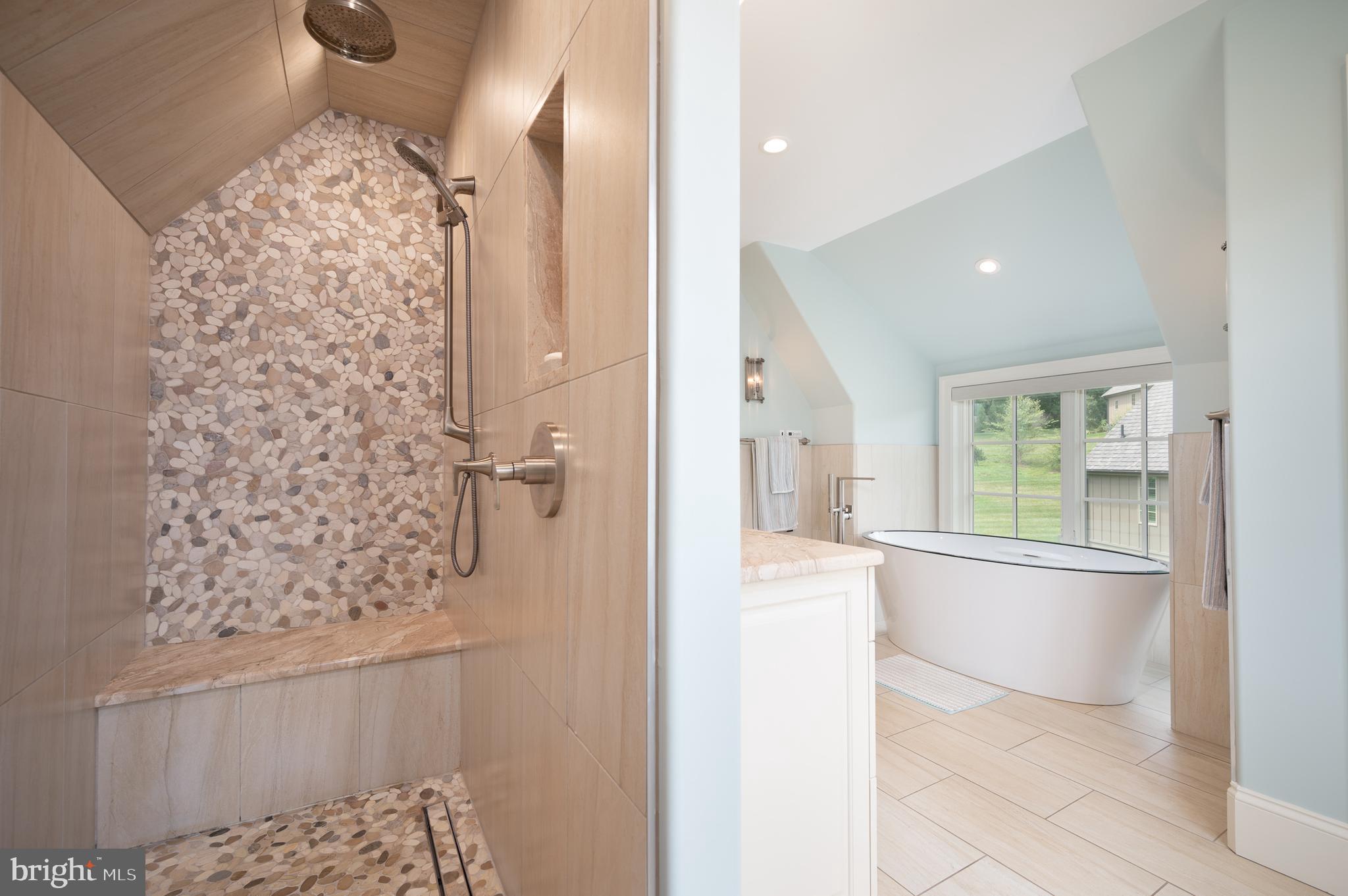 WAGONERS ROW - Residential