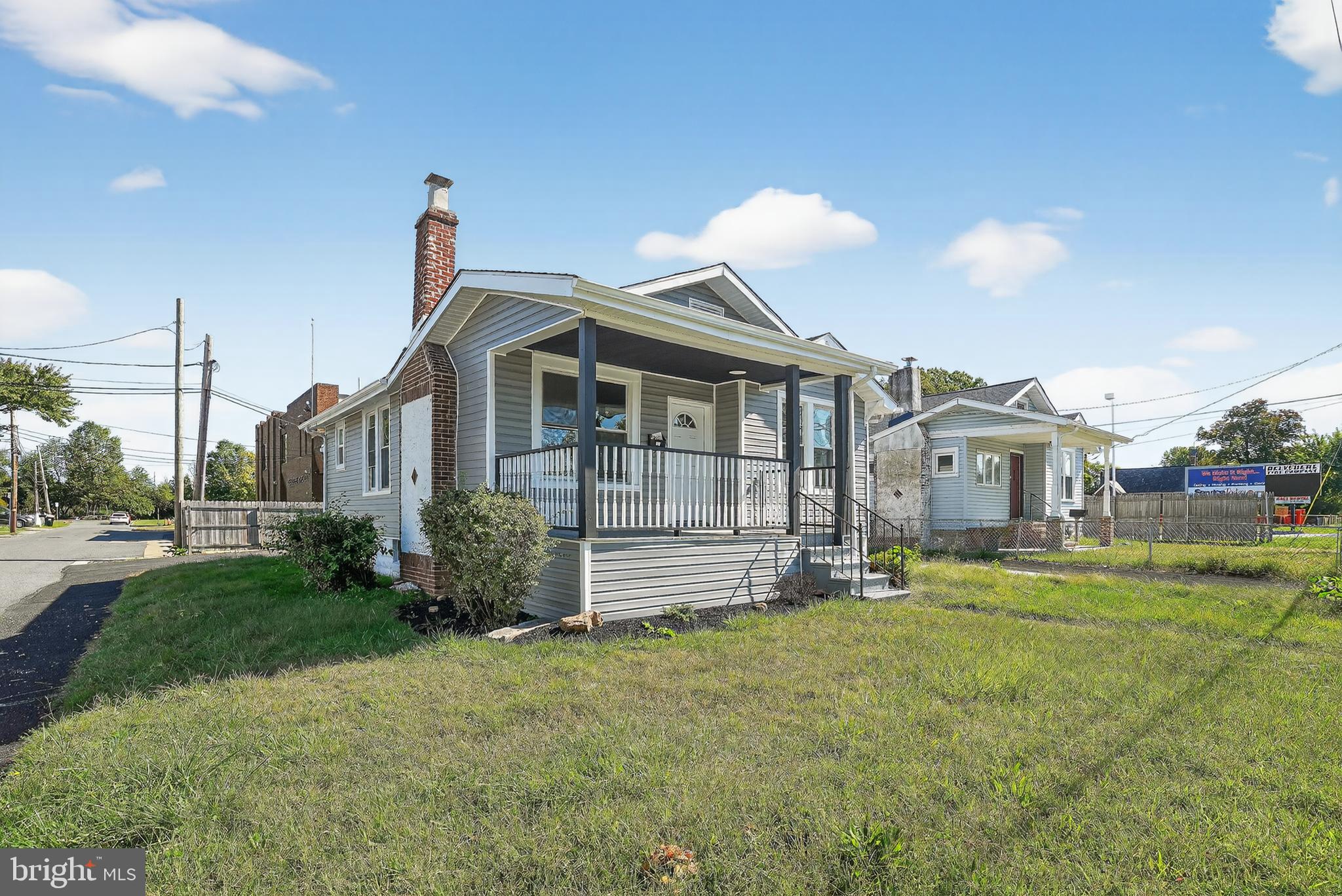 1217 NEWPORT GAP PIKE