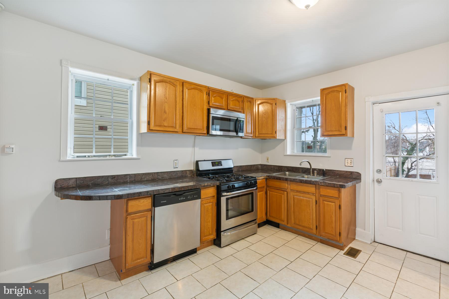 FRANKFORD - Residential