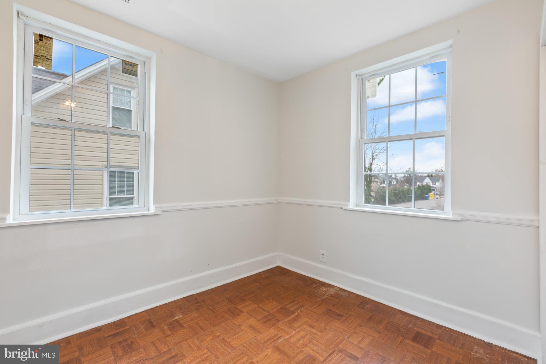 FRANKFORD - Residential