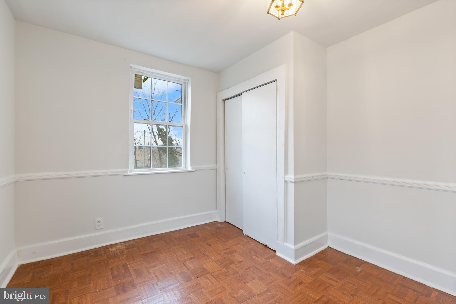 FRANKFORD - Residential