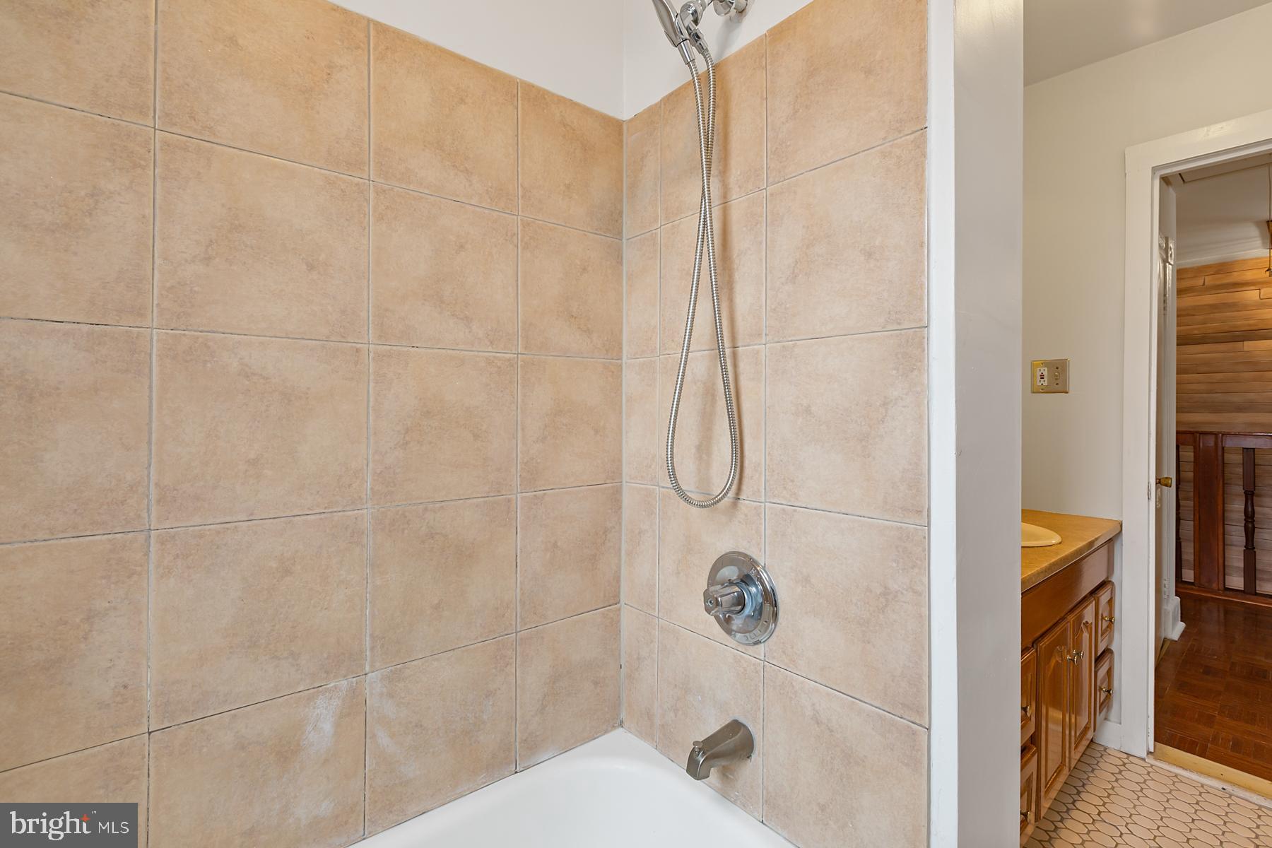 FRANKFORD - Residential