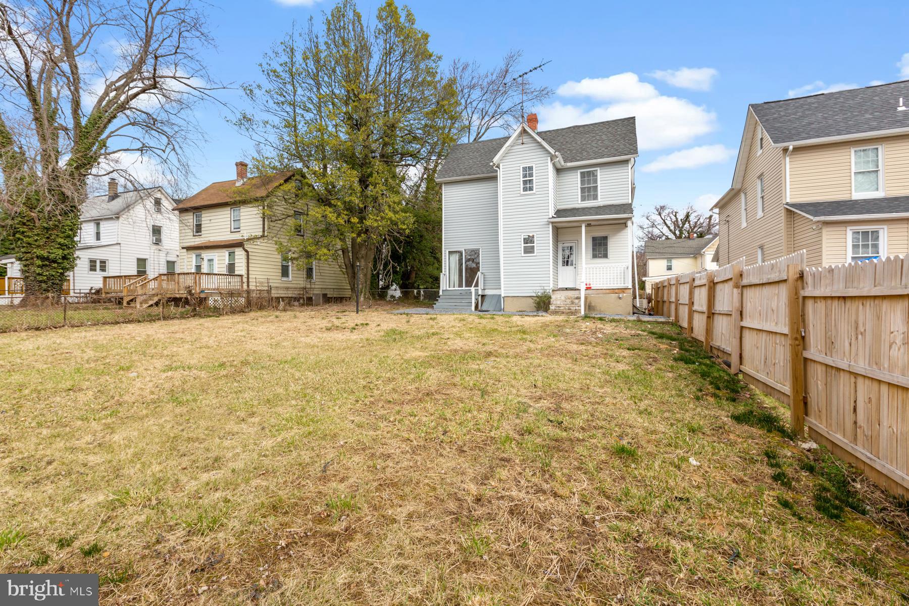 FRANKFORD - Residential