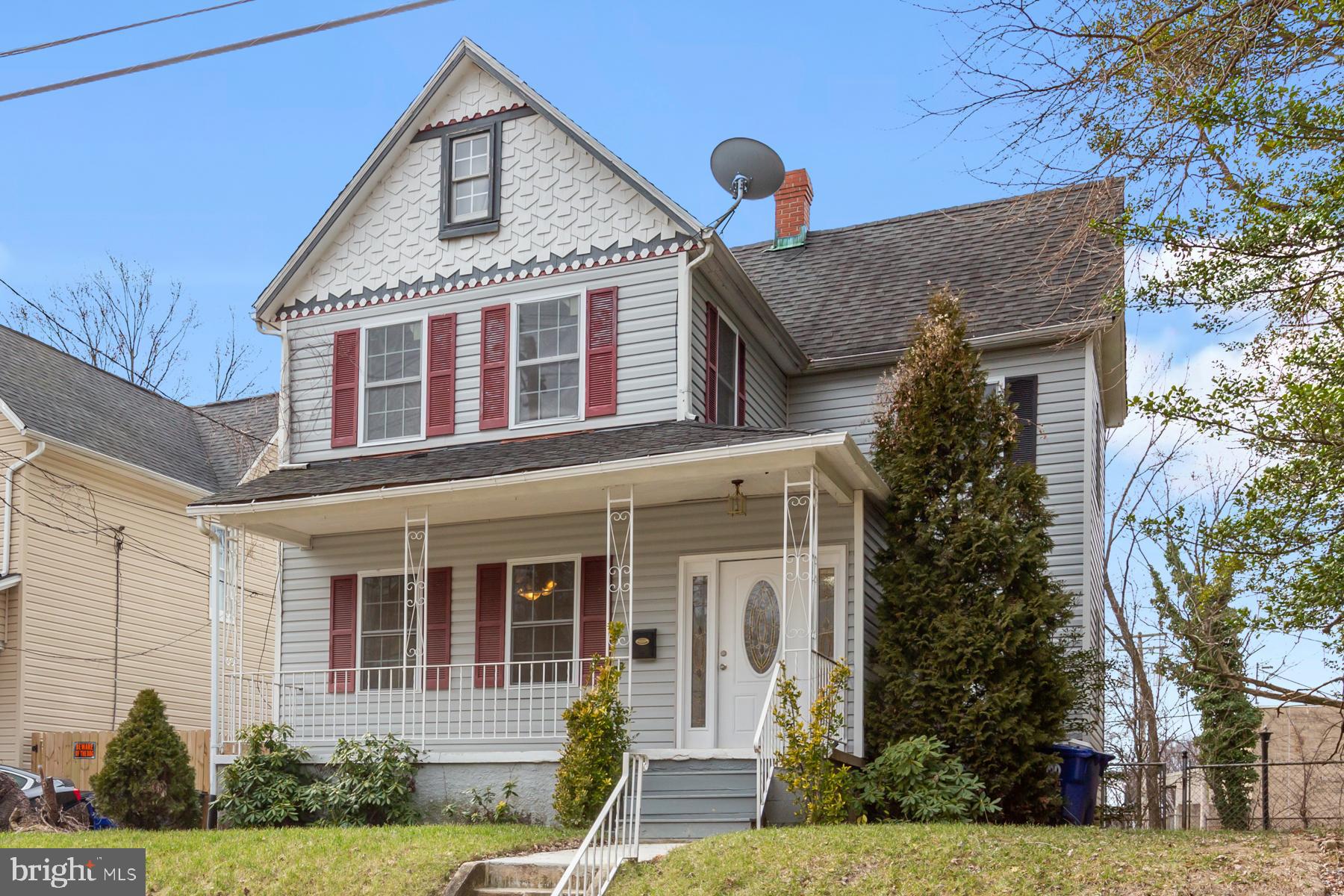 FRANKFORD - Residential