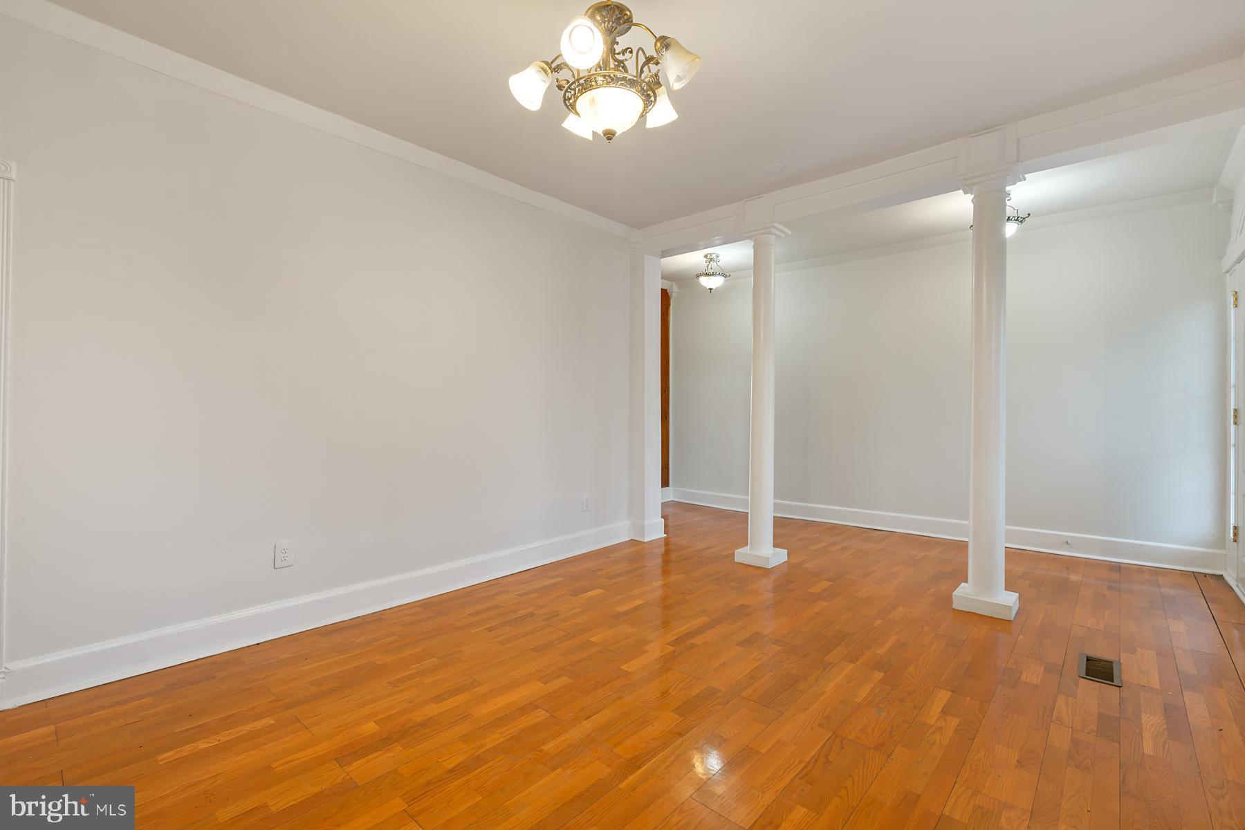 FRANKFORD - Residential